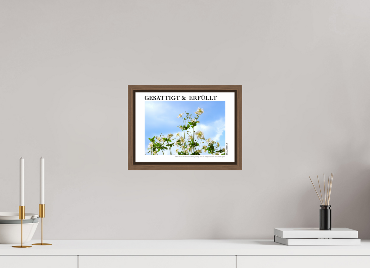 DIN A4 (29,7 x 21 cm), Fine Art Print in Floater Frame - Walnut Gesättigt & Erfüllt