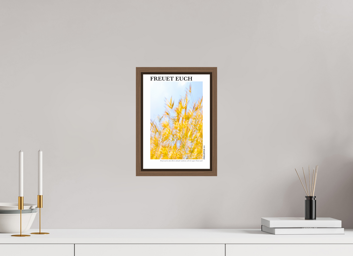 DIN A4 (21 x 29,7 cm), Classic Print in Floater Frame - Walnut Freuet Euch