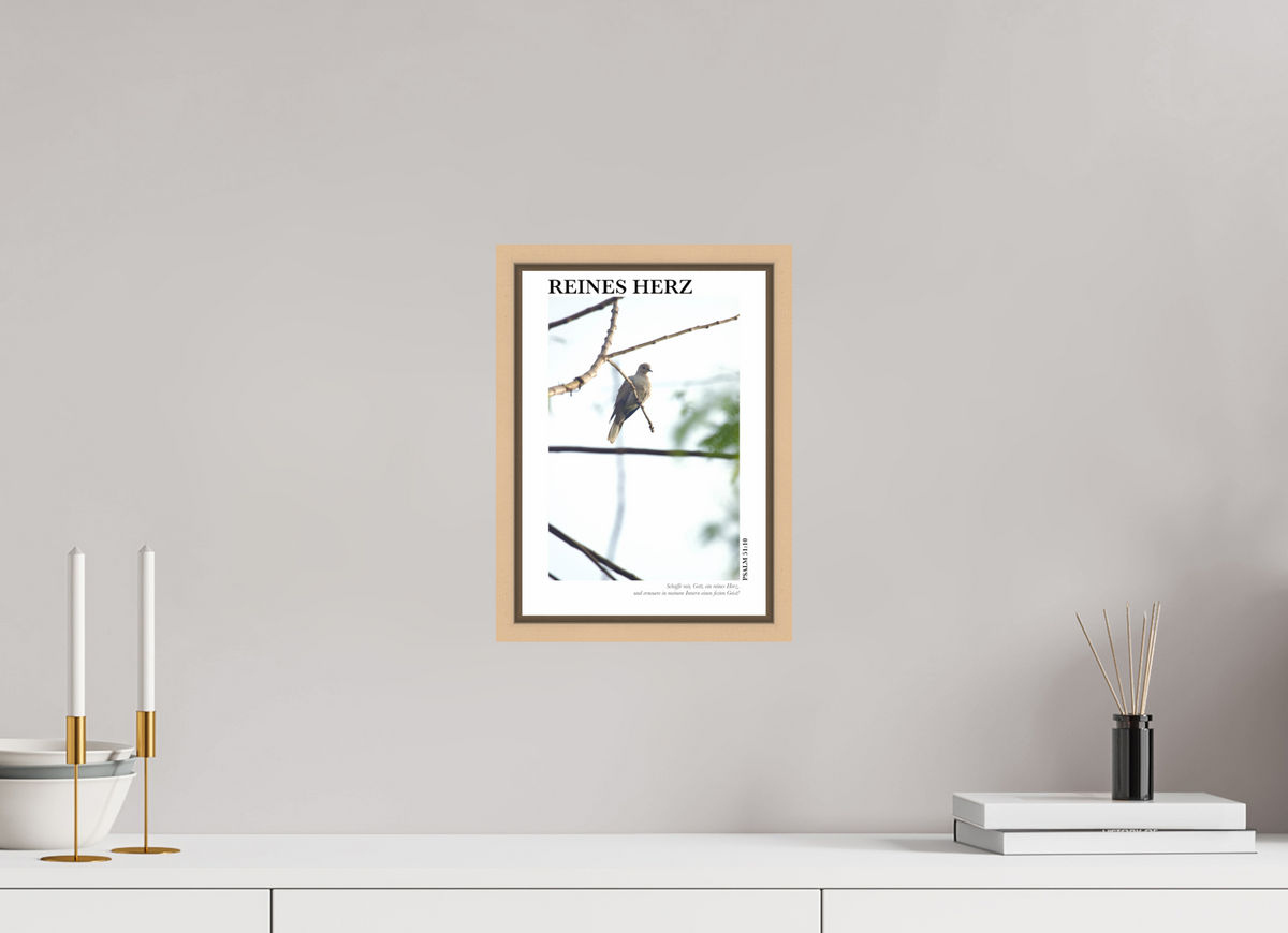 DIN A4 (21 x 29,7 cm), Fine Art Print in Floater Frame - Natural Maple Reines Herz