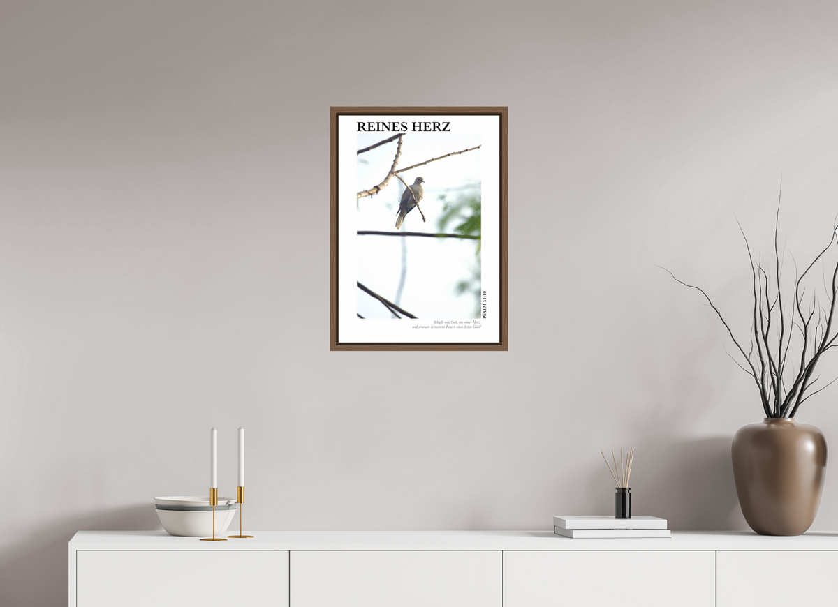 DIN A2 (42 x 59,4 cm), Fine Art Print in Floater Frame - Walnut Reines Herz