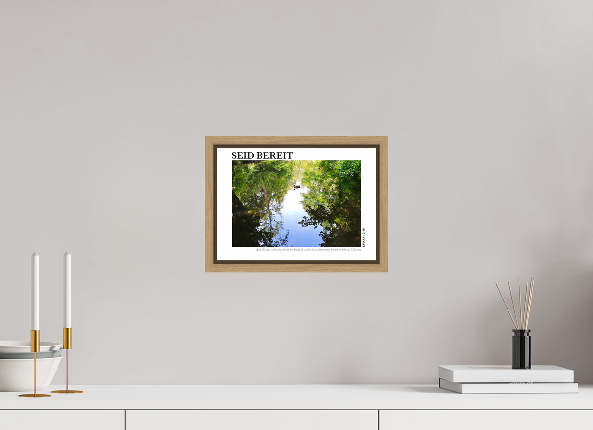 DIN A4 (29,7 x 21 cm), Classic Print in Floater Frame - Natural Oak Seid Bereit
