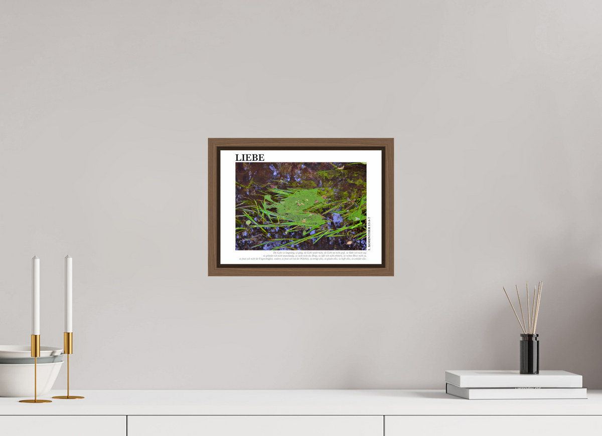 DIN A4 (29,7 x 21 cm), Classic Print in Floater Frame - Walnut Liebe