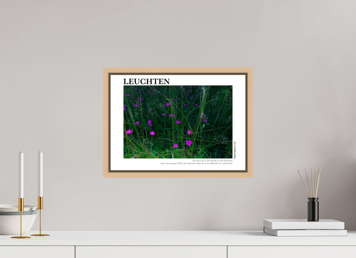 DIN A3 (42 x 29,7 cm), Classic Print in Floater Frame - Natural Maple Leuchten