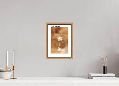 DIN A4 (21 x 29,7 cm), Classic Print in Floater Frame - Natural Oak Freiheit